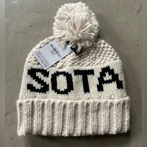 Cream Knit Pom-Pom Beanie